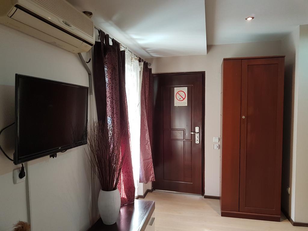 Lira Inn Nis Exterior foto